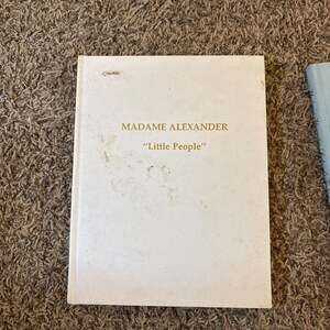 Madame Alexander "Little People" Book